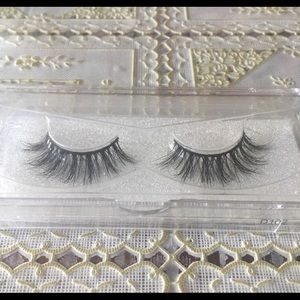 Mink lashes